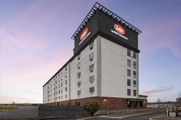 Aiden by Best Western Newark Airport